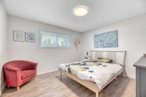 7311 35 Avenue Nw, Calgary, AB 