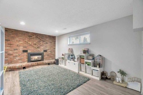 7311 35 Avenue Nw, Calgary, AB 