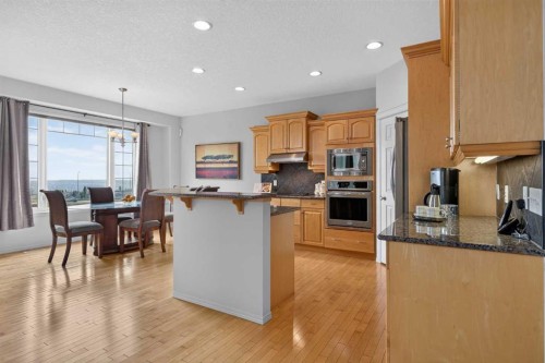 121 Sherwood Way Nw, Calgary, AB 