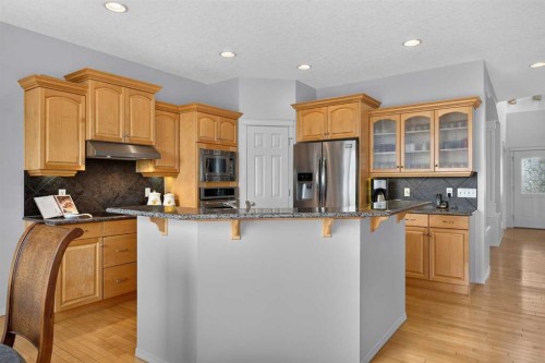 121 Sherwood Way Nw, Calgary, AB 