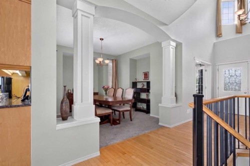 121 Sherwood Way Nw, Calgary, AB 