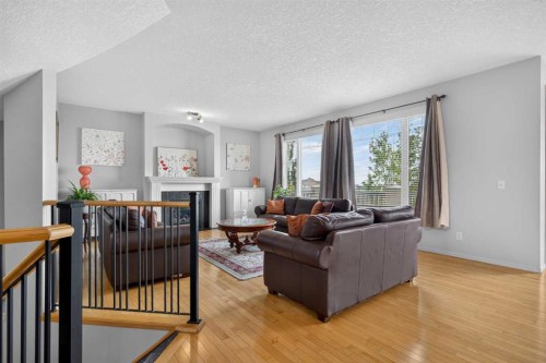 121 Sherwood Way Nw, Calgary, AB 
