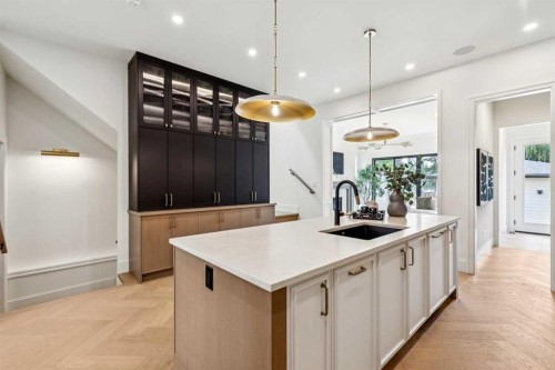 1603 42 Avenue Sw, Calgary, AB 