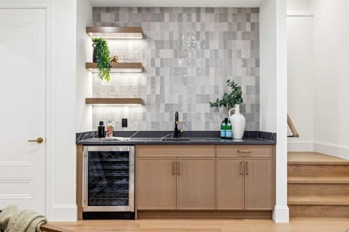 1603 42 Avenue Sw, Calgary, AB 