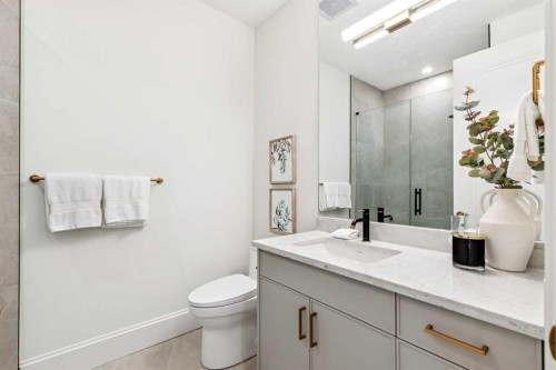 1603 42 Avenue Sw, Calgary, AB 
