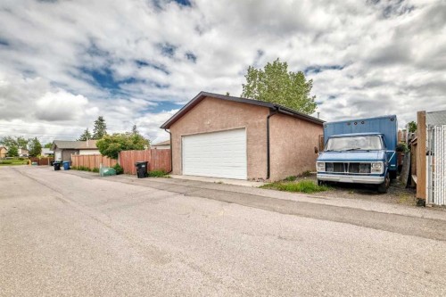 660 Malvern Drive Ne, Calgary, AB 