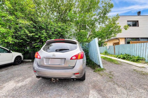 101-516 Blackthorn Road Ne, Calgary, AB - Outdoor