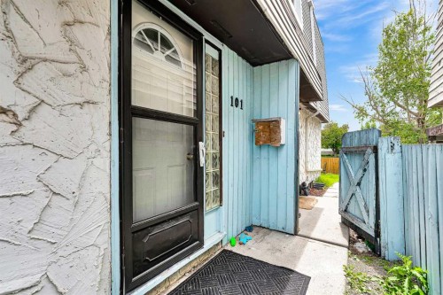 101-516 Blackthorn Road Ne, Calgary, AB - Outdoor With Exterior