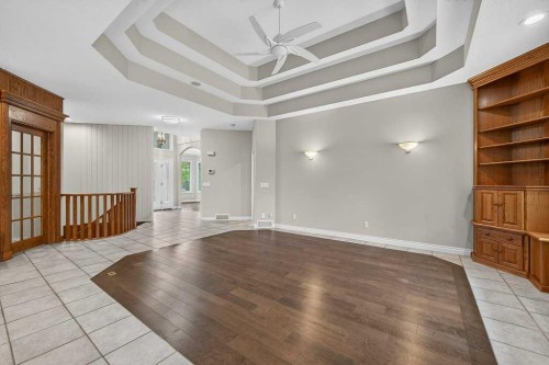 52 Sandstone Ridge Crescent, Okotoks, AB - Indoor Photo Showing Other Room
