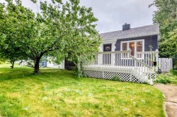 1623 6A Street NW Calgary, AB T2M 3H1