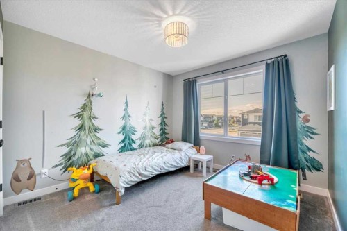 835 Lakewood Circle, Strathmore, AB - Indoor Photo Showing Bedroom