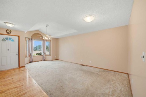 13 Parklane Place, Strathmore, AB 