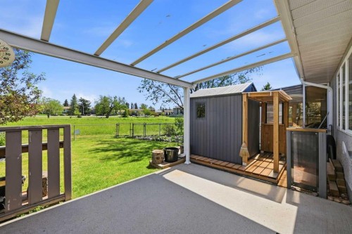 13 Parklane Place, Strathmore, AB 