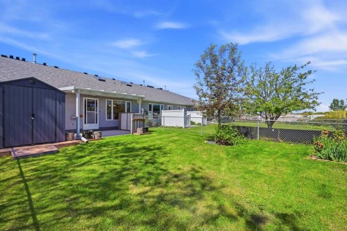 13 Parklane Place, Strathmore, AB 