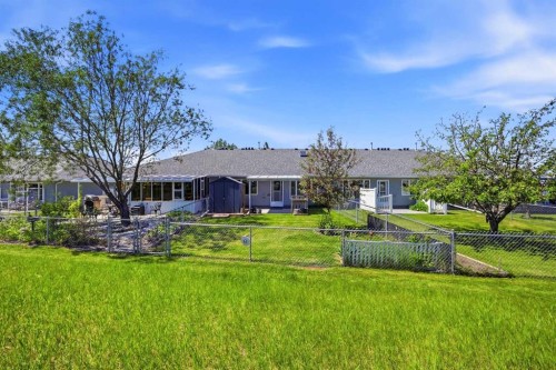 13 Parklane Place, Strathmore, AB 