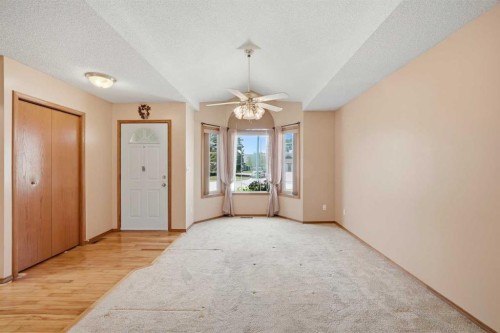 13 Parklane Place, Strathmore, AB 