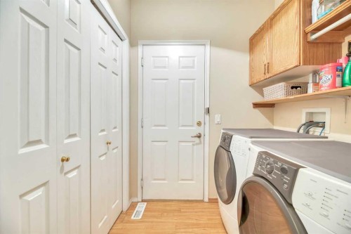 185 Douglas Glen Heath Se, Calgary, AB 