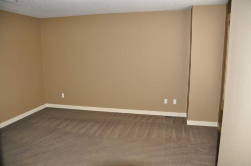 233 Rainbow Falls Drive, Chestermere, AB 