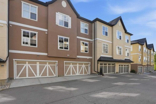 26 Cranbrook Villas Se, Calgary, AB - Outdoor