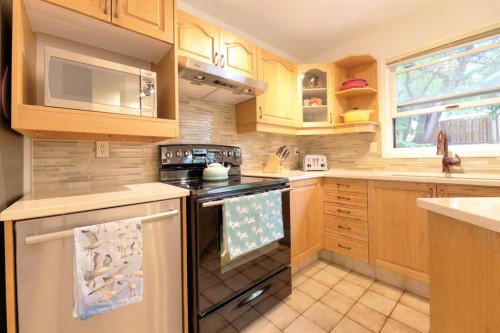 1908 30 Avenue Sw, Calgary, AB 