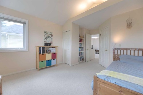 1908 30 Avenue Sw, Calgary, AB 