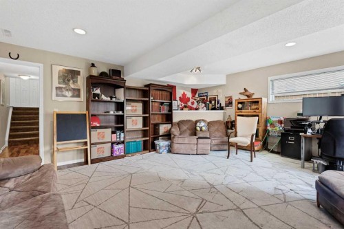 135 Covewood Close Ne, Calgary, AB 