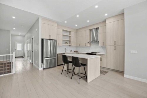 108 Wolf Crescent, Okotoks, AB 