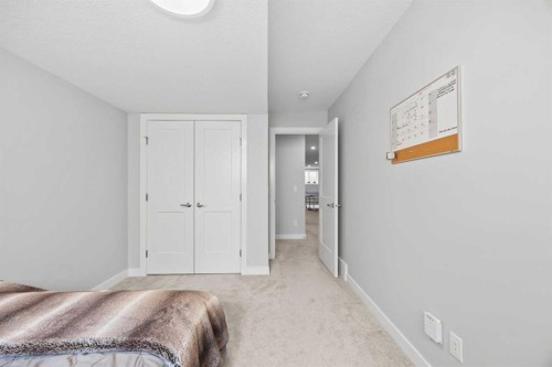 108 Wolf Crescent, Okotoks, AB 