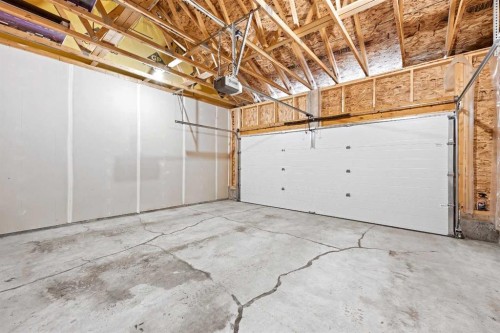 108 Wolf Crescent, Okotoks, AB 