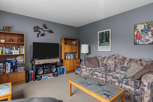 24-101 Armstrong Place, Canmore, AB 