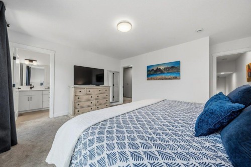 322 Sovereign Common Sw, Calgary, AB 