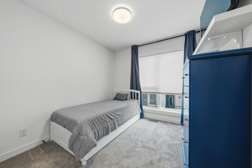 322 Sovereign Common Sw, Calgary, AB 