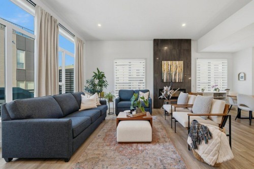 322 Sovereign Common Sw, Calgary, AB 