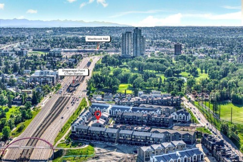 322 Sovereign Common Sw, Calgary, AB 