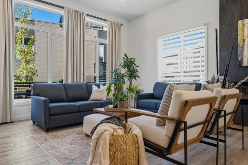 322 Sovereign Common Sw, Calgary, AB 