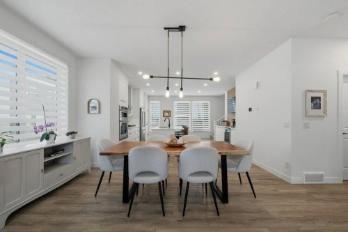 322 Sovereign Common Sw, Calgary, AB 