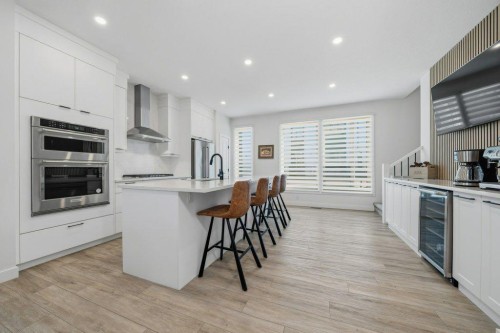 322 Sovereign Common Sw, Calgary, AB 