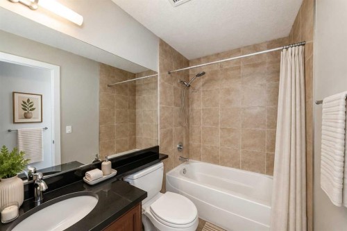 110-1005A Westmount Drive, Strathmore, AB 