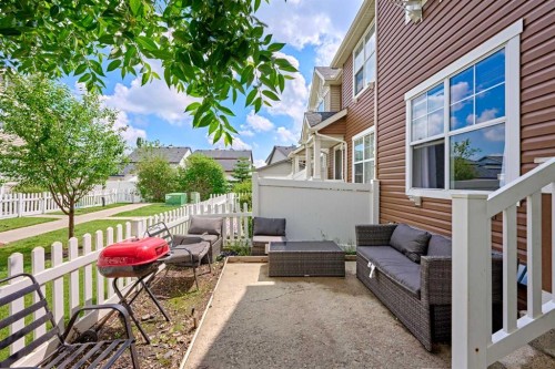 225 Elgin Gardens Se, Calgary, AB 