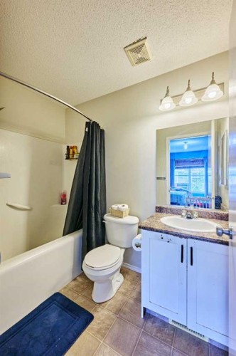 225 Elgin Gardens Se, Calgary, AB 