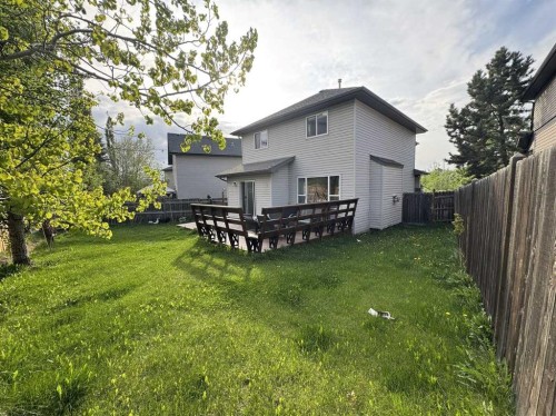 234 Royal Birch Bay Nw, Calgary, AB 