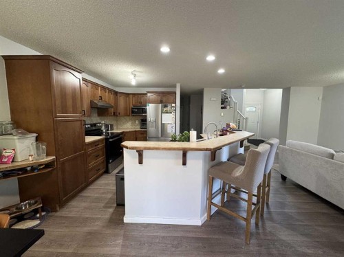 234 Royal Birch Bay Nw, Calgary, AB 