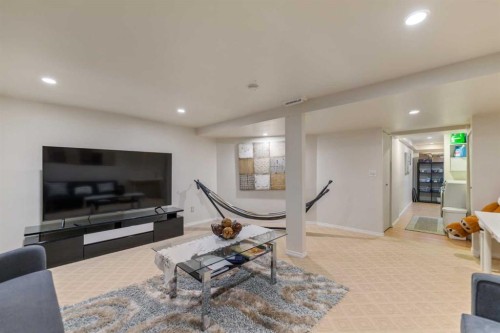 4 Millview Green Sw, Calgary, AB 