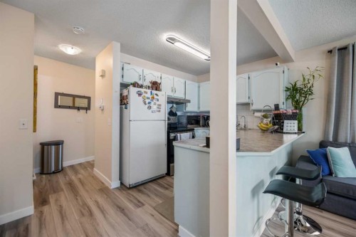 4 Millview Green Sw, Calgary, AB 