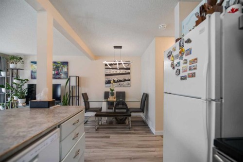 4 Millview Green Sw, Calgary, AB 
