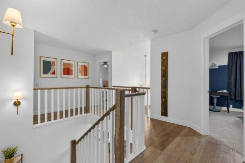 115 Sunvista Court Se, Calgary, AB 