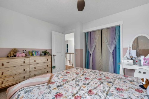 115 Sunvista Court Se, Calgary, AB 