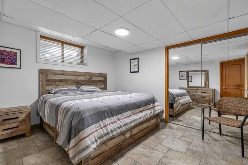 115 Sunvista Court Se, Calgary, AB 
