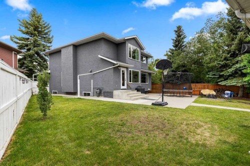115 Sunvista Court Se, Calgary, AB 