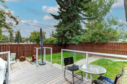 92 Chinook Drive Sw, Calgary, AB 